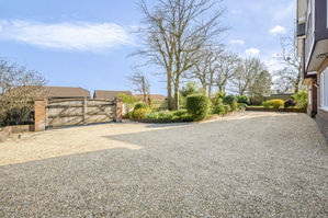 Photo 22- click for photo gallery